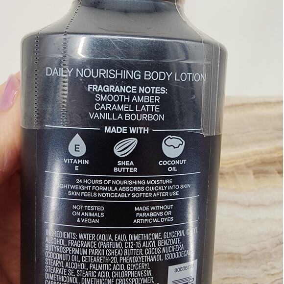 Bath & Body Works Midnight Amber Glow Body Lotion Full Size 8 FL OZ New Sealed - Picture 3 of 5